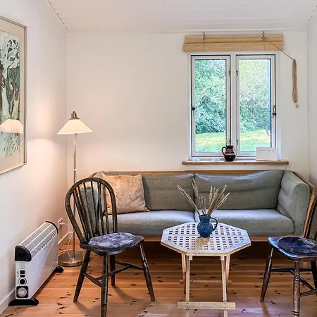 3 Bedroom Cozy In Dom wakacyjny *